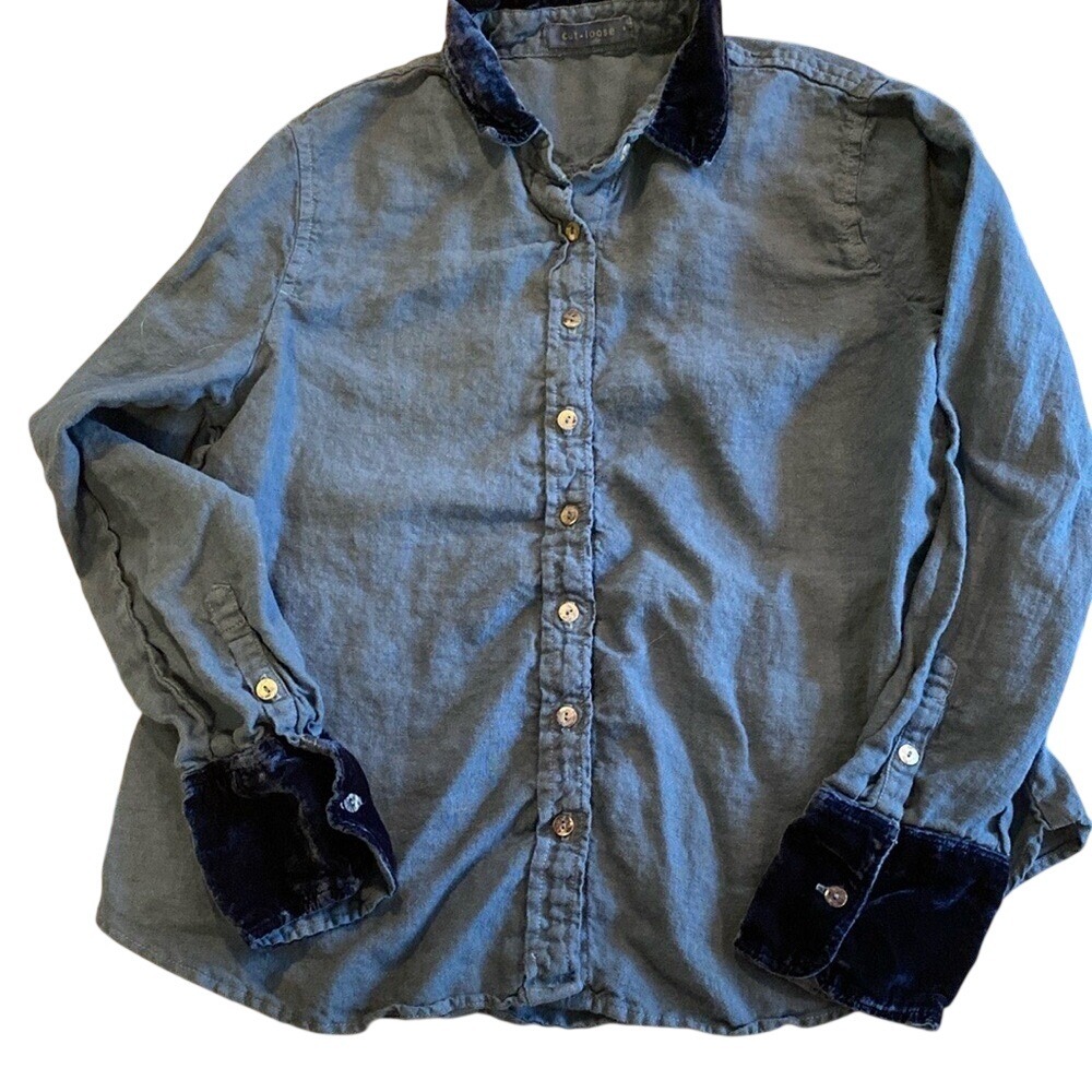 Women's casual Blue Button-Up Shirt velvet cuffs & collar boho sz small